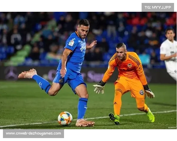 西班牙人0-2赫罗纳赛后无人接受采访，更衣室沉默回应连败